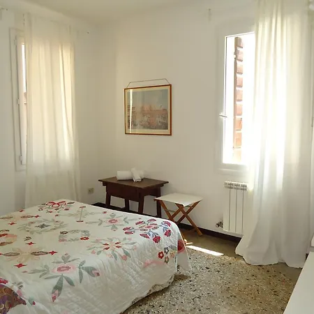 Marinaressa Biennale Terrazza Apartment Venice Exterior photo